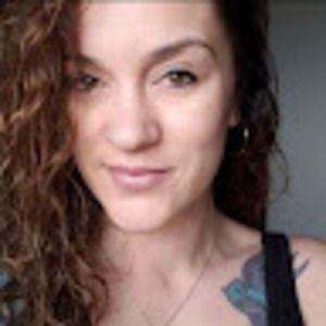 Meet your Posher, Brittnee